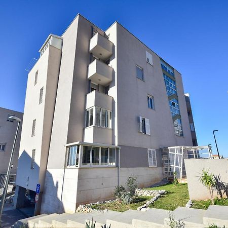 Sunshine Apartment Makarska Bagian luar foto