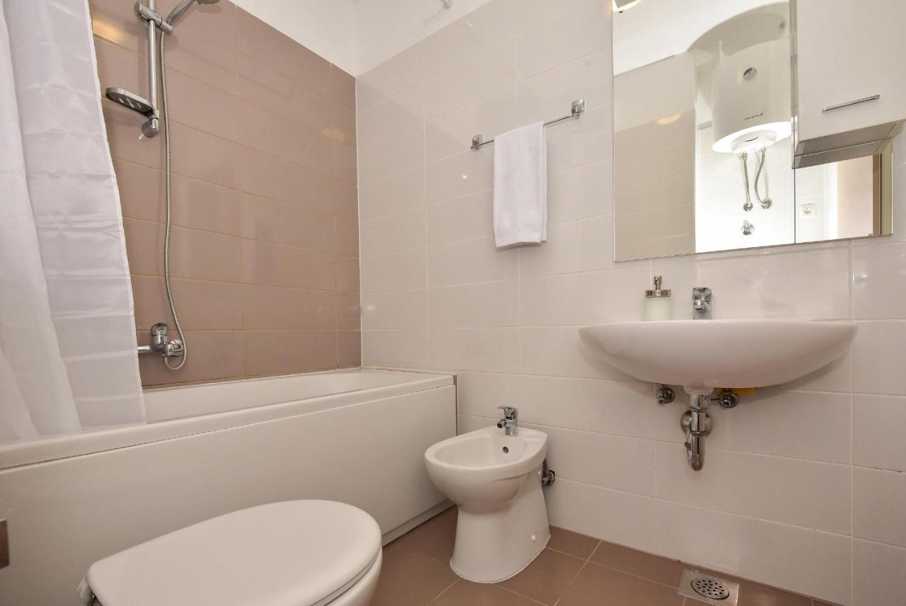 Sunshine Apartment Makarska Bagian luar foto