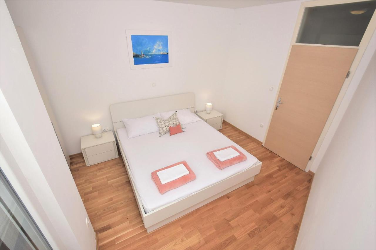 Sunshine Apartment Makarska Bagian luar foto